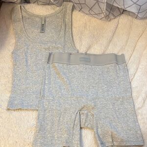 SKIMS Light Gray Women's Boxer Set